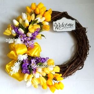 Hello Spring and Summer Yellow Tulip Wreath